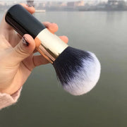 Nylon Powder and Blush Makeup Brush — 1 Piece