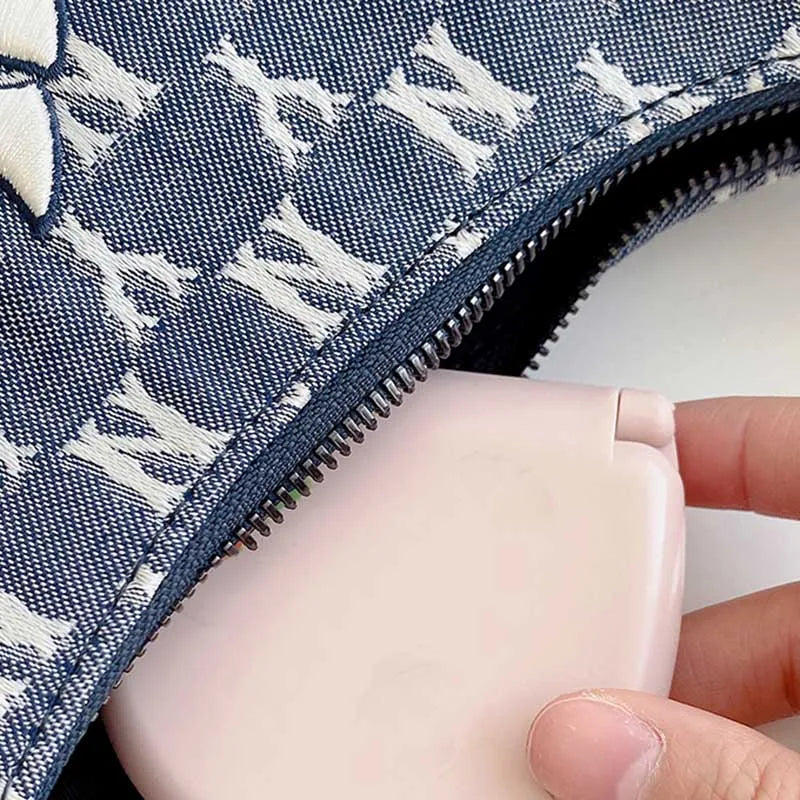 Portable Mini Sewing Repair Kit — Selected Case Style