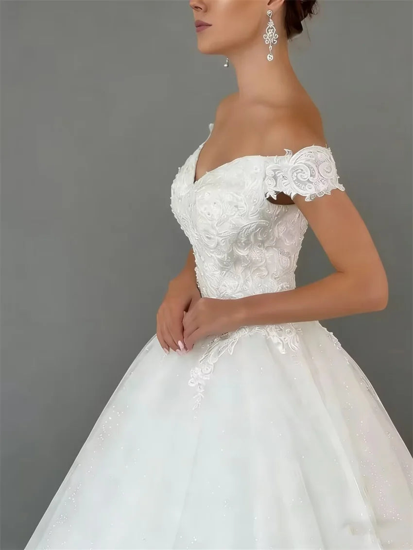 Customized White Princess Off The Shoulder Lace Appliques Wedding Dresses Sweep Train Bridal Gowns A-Line Tulle Bride Dress