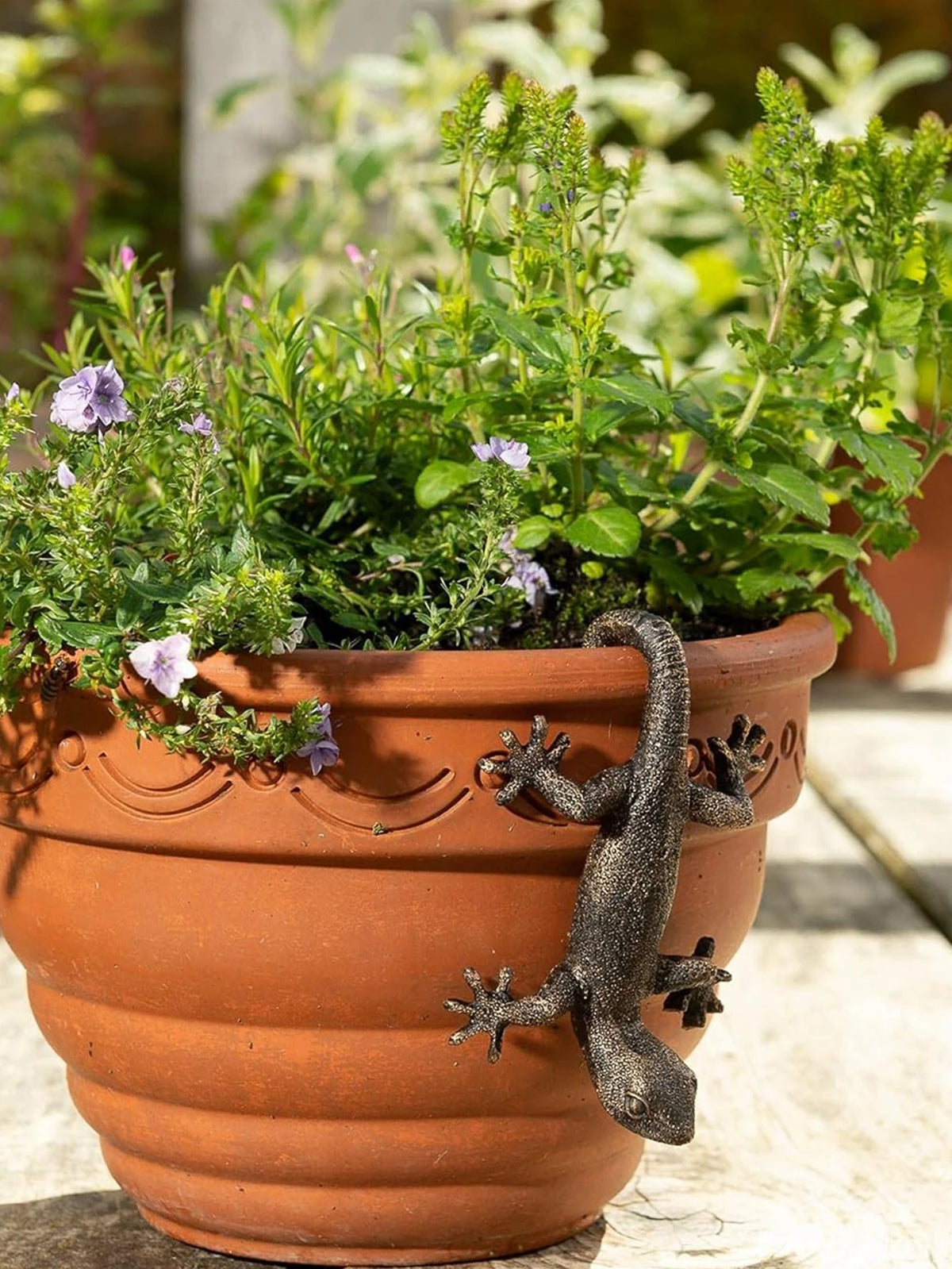 1pc Planter Figurine, Plant Planter Gecko Hanging - Decorative Patio Art Ornament for Patio, Yard and Garden Planter Decoration