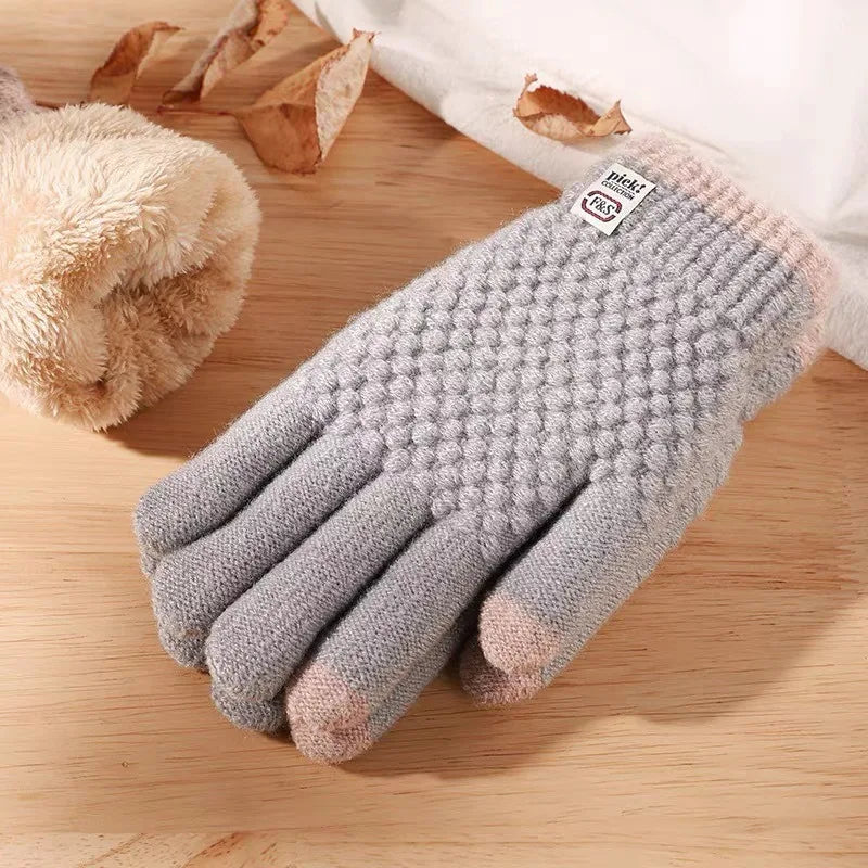 Women's Cable-Knit Fleece-Lined Touchscreen Gloves — 1 Pair