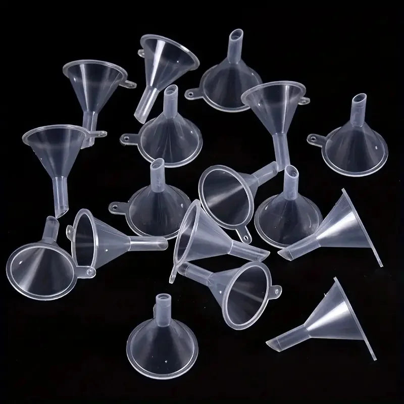 Mini Polypropylene Funnels — Selected 5-, 10-, 20-, 30- or 50-Piece Pack