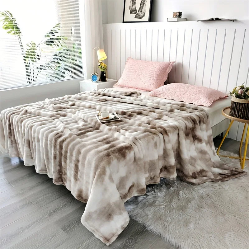 Polyester Plush Faux-Fur-Style Throw Blanket — Selected Color and Size