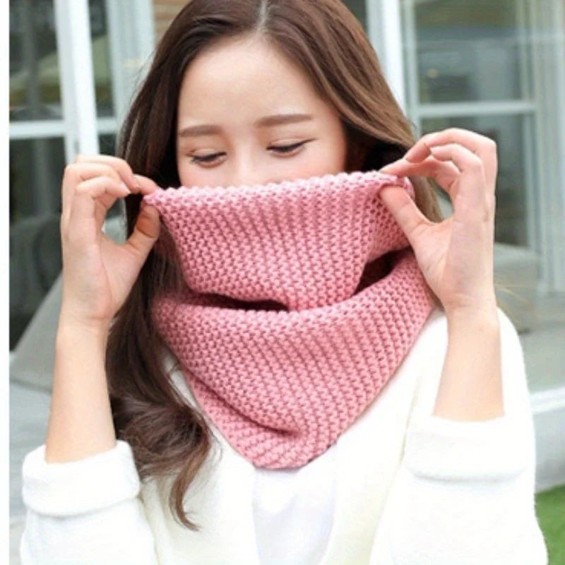 Unisex Polyester Chunky-Knit Infinity Scarf — 1 Piece