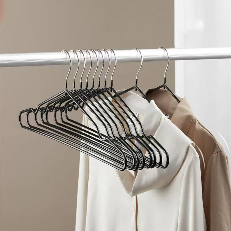 Plastic-Coated Non-Slip Clothes Hangers — 10 Pieces, 40 cm