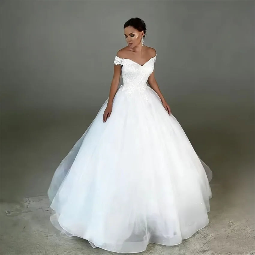 Customized White Princess Off The Shoulder Lace Appliques Wedding Dresses Sweep Train Bridal Gowns A-Line Tulle Bride Dress