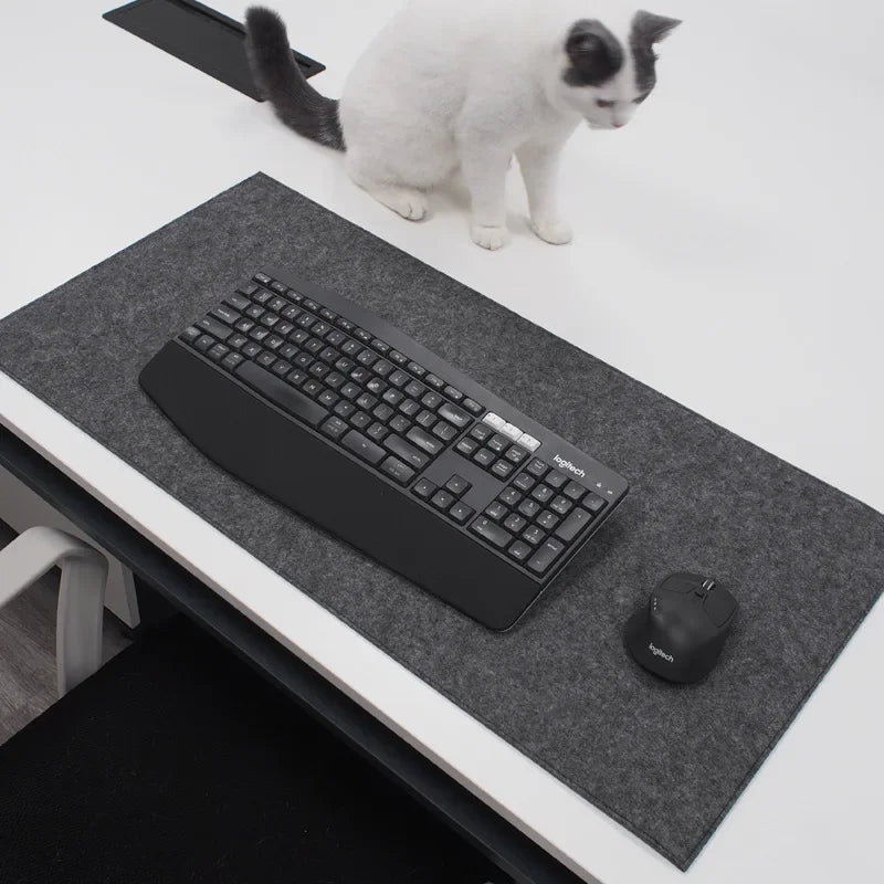 Dark Gray Felt Desk Mat — 100 × 50 cm, Non-Slip Backing