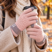 Women's Cable-Knit Fleece-Lined Touchscreen Gloves — 1 Pair
