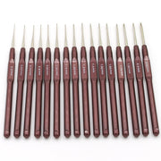 QJH Fine Crochet Hook Set — 16 Pieces, 0.5–2.5 mm — product only