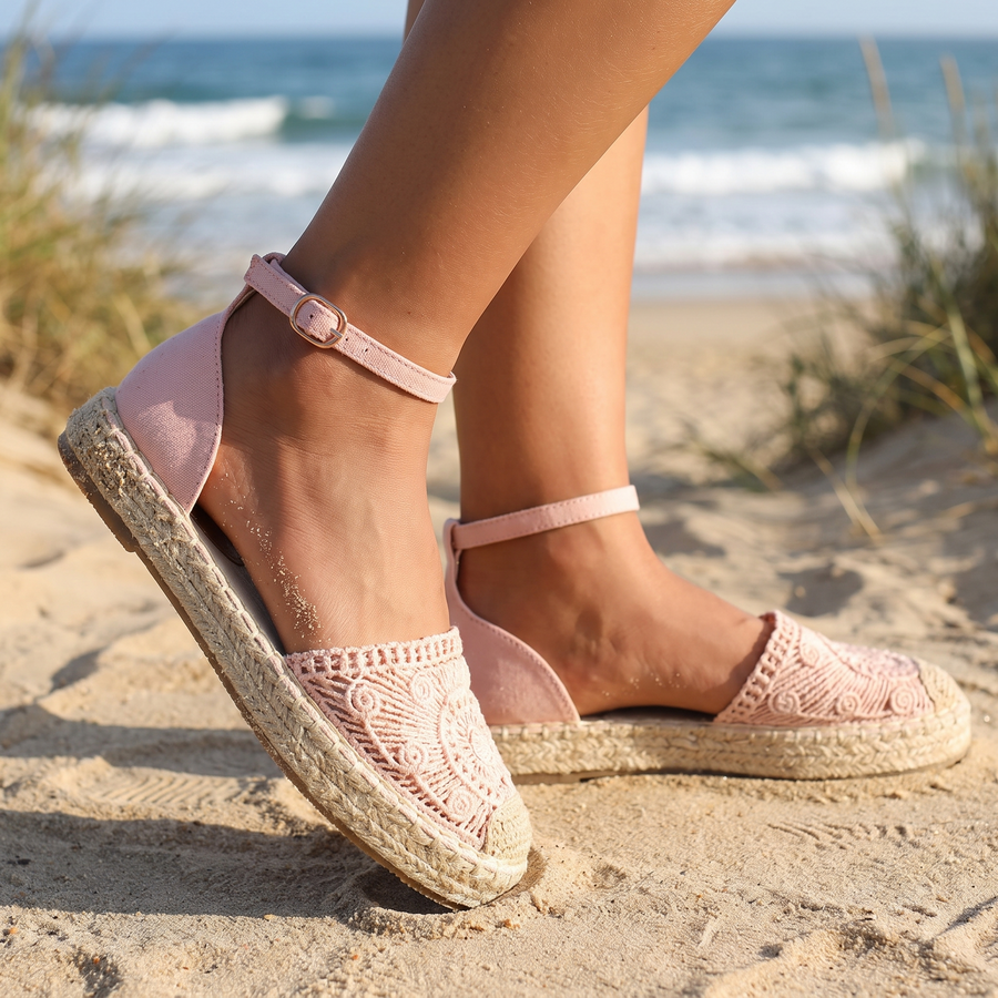 Hemp Rope Fisherman Sandals – lifestyle view