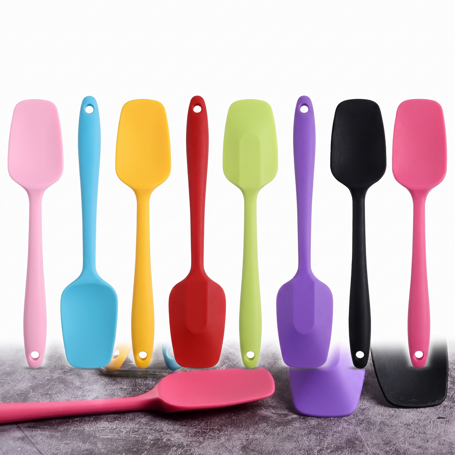Venlohome Silicone Cake Batter Spatula – white background