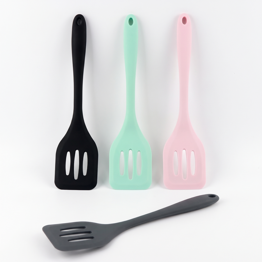 Silicone Turner Spatula for Eggs & Fish – white background
