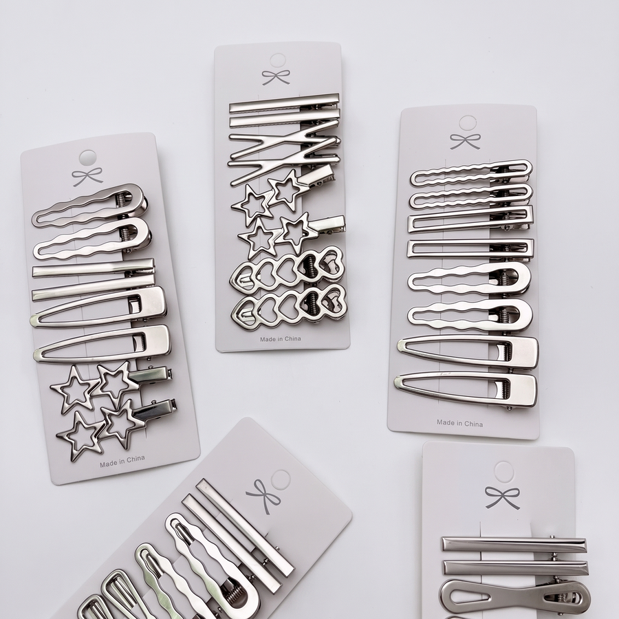 Y2K Metal Duckbill Hair Clips – white background